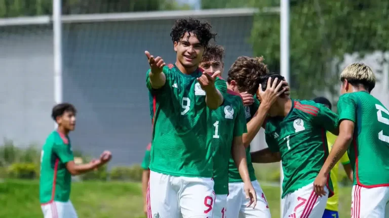 Realizan sorteo del Mundial de Fútbol Sub-17